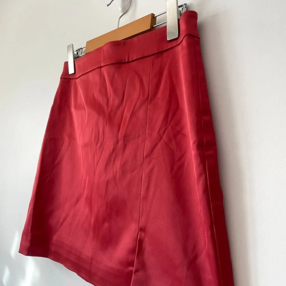 Aritzia Wilfred Satin Patio Mini Skirt Rosy Red Size 6 - Picture 7 of 10